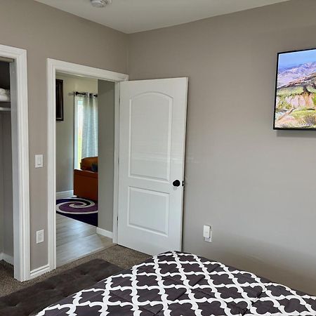 Nice And Cozy Whole House 25Min To Niagara Falls Buffalo Bagian luar foto